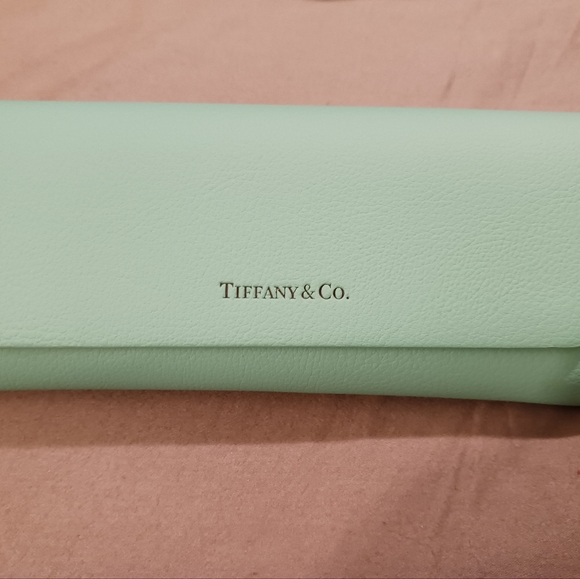 NEW! TIFFANY AND CO EYEGLASS CASE & BOX - Picture 2 of 13